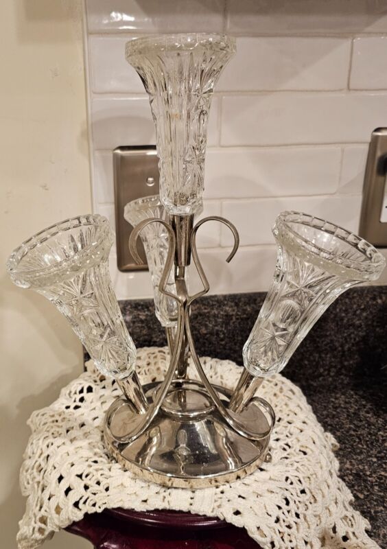 Stainless steel 4 pressed glass trumpet epergne(centerpiece)