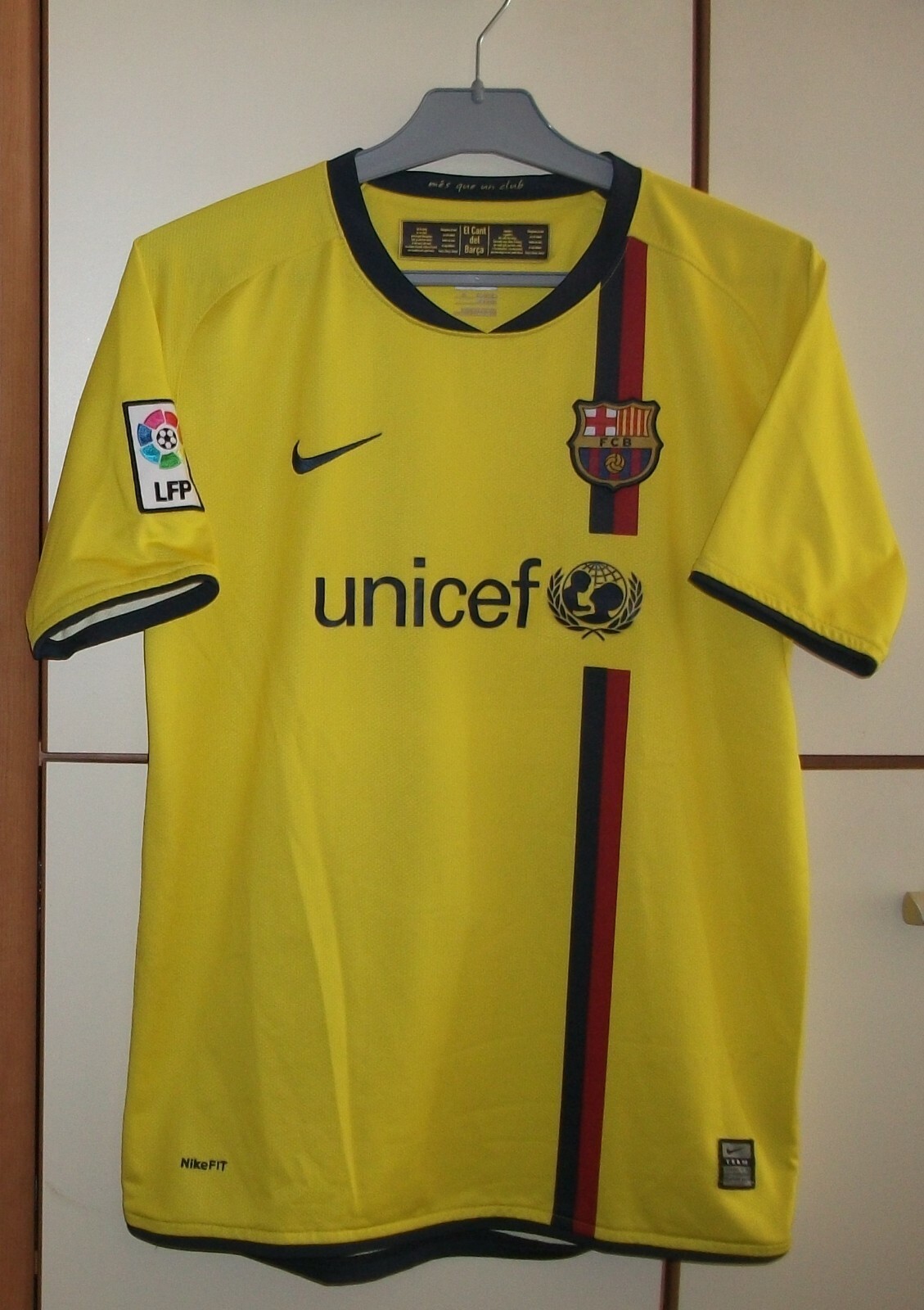 FC BARCELONA 2008-2009 AWAY FOOTBALL SHIRT JERSEY CAMISETA