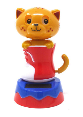 Flip Flap Swing Solar Dancing Cat Novelty Toy Solar Powered Happy Cat