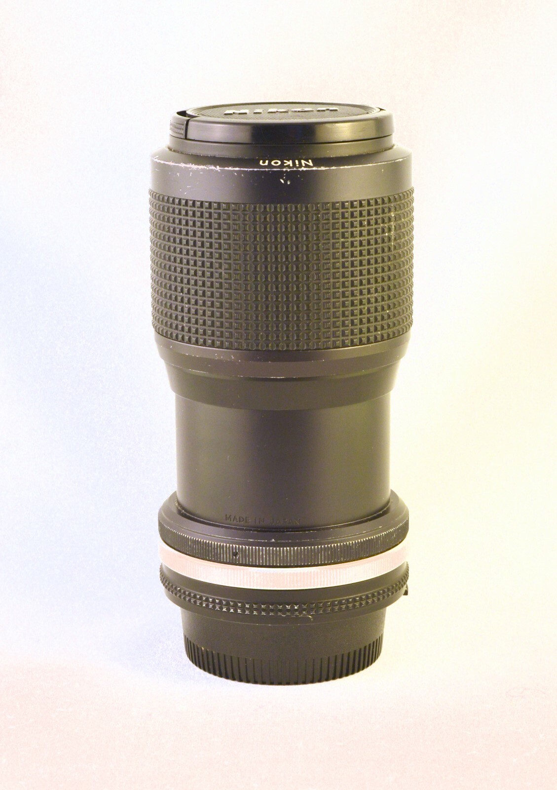 Nikon Zoom NIKKOR 35 105 mm f/ 3.5 - 4.5 Lens