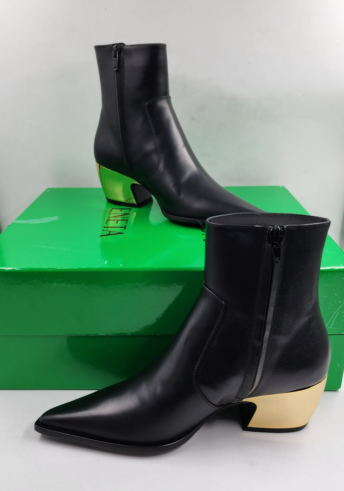 Bottega Veneta Tex Block Heel Booties Women's 36.5/6.5US Black/Gold Side Zip - Picture 3 of 20