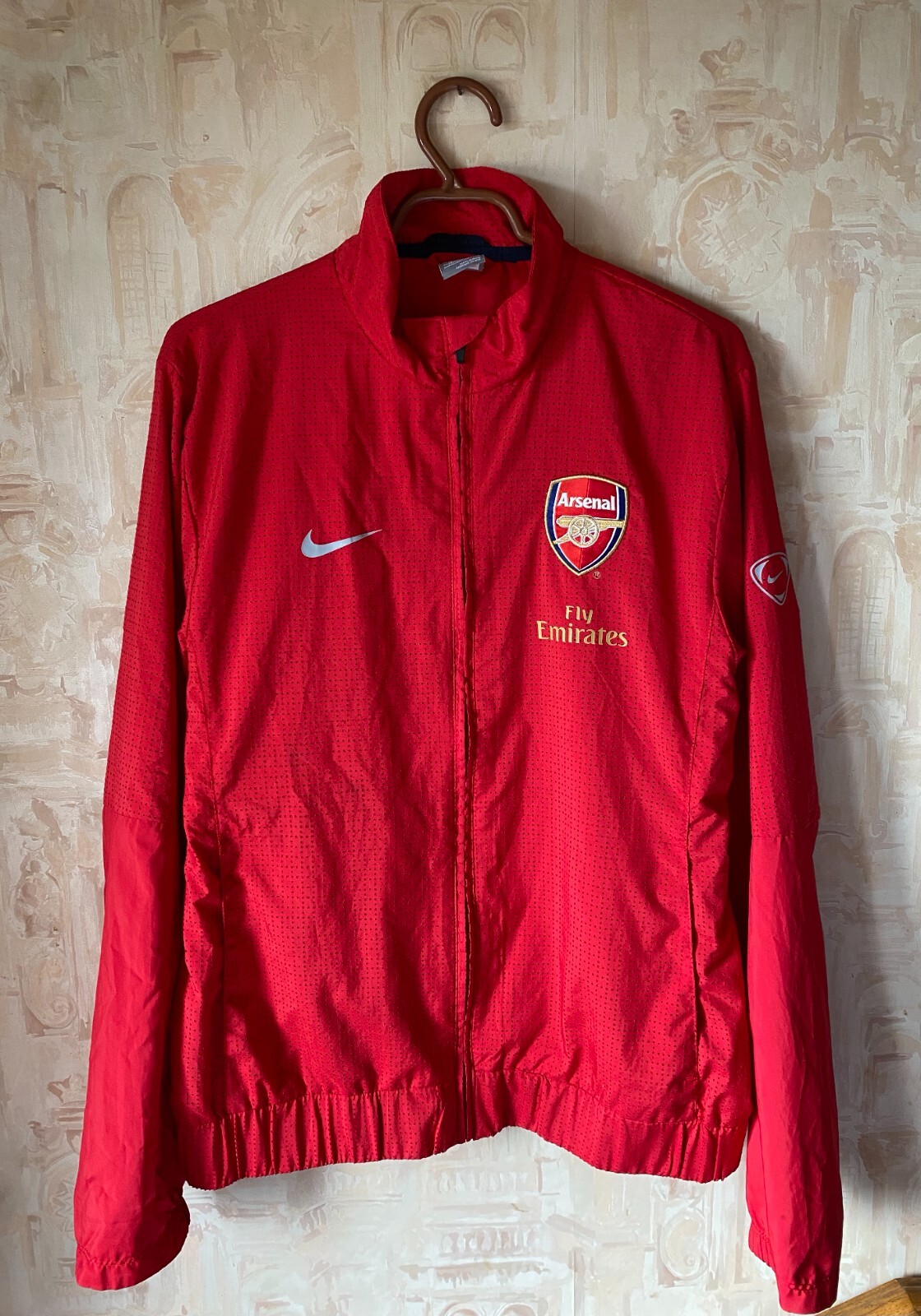 Arsenal Jacket Size LARGE Full Zip Football Soccer Nike