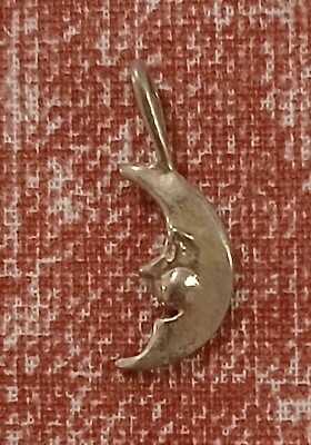 Vintage Sterling Silver Crescent Man In The Moon Face Dainty Tiny Charm Pendant