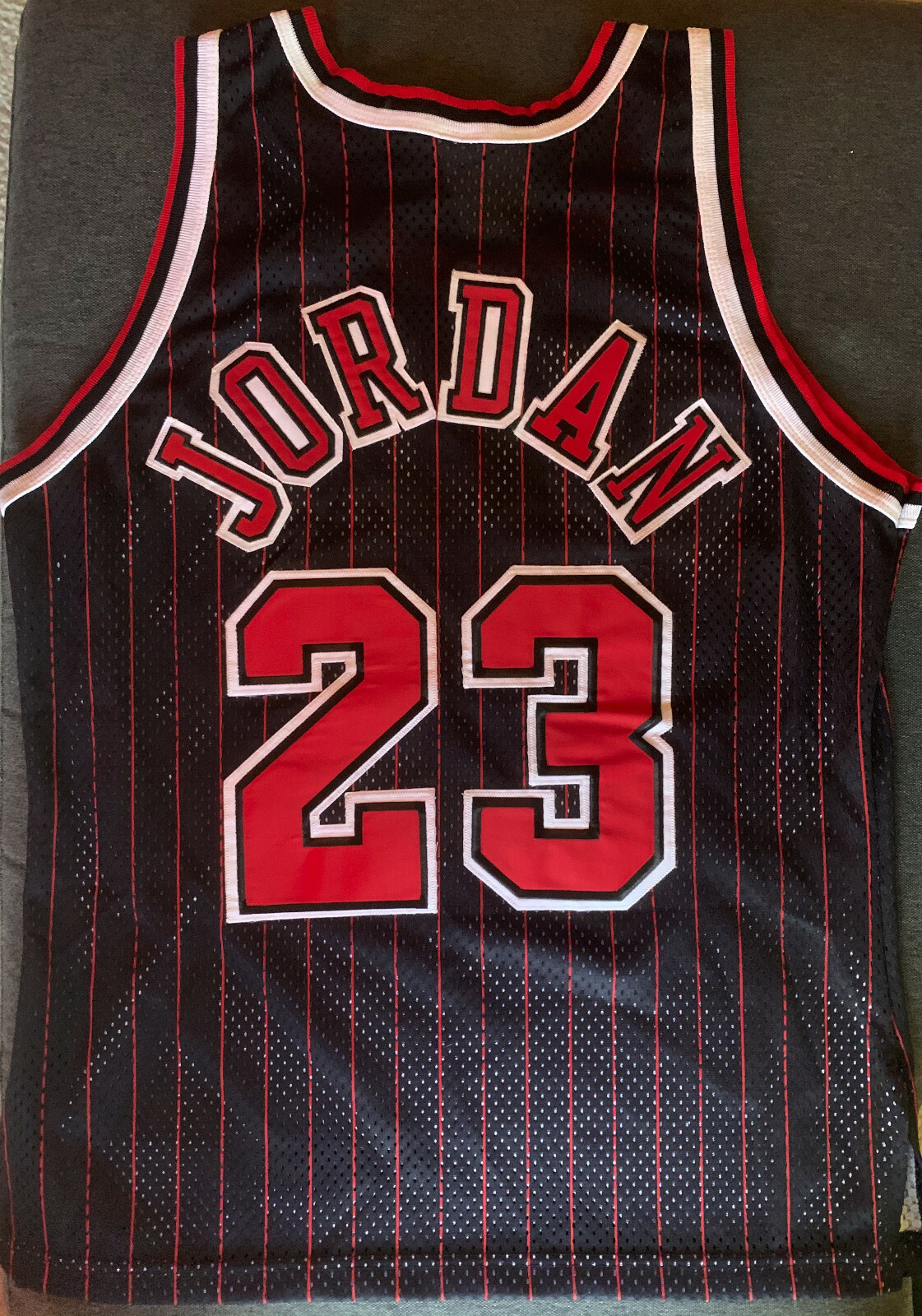 jordan jersey black red pinstripe