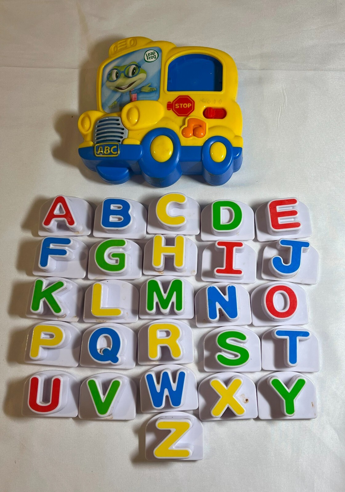 Leap Frog Fridge Phonics - Magnetic Bus with Full Alphabet
