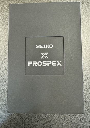 Pre-owned Seiko Prospex Speedtimer Solar Steel Bracelet Silver Dial Watch Ssc945 Limited