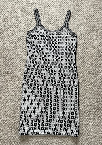 ワンピース FENDI KNIT SLEEVELESS DRESS $_12.JPG?set_id=880000500F