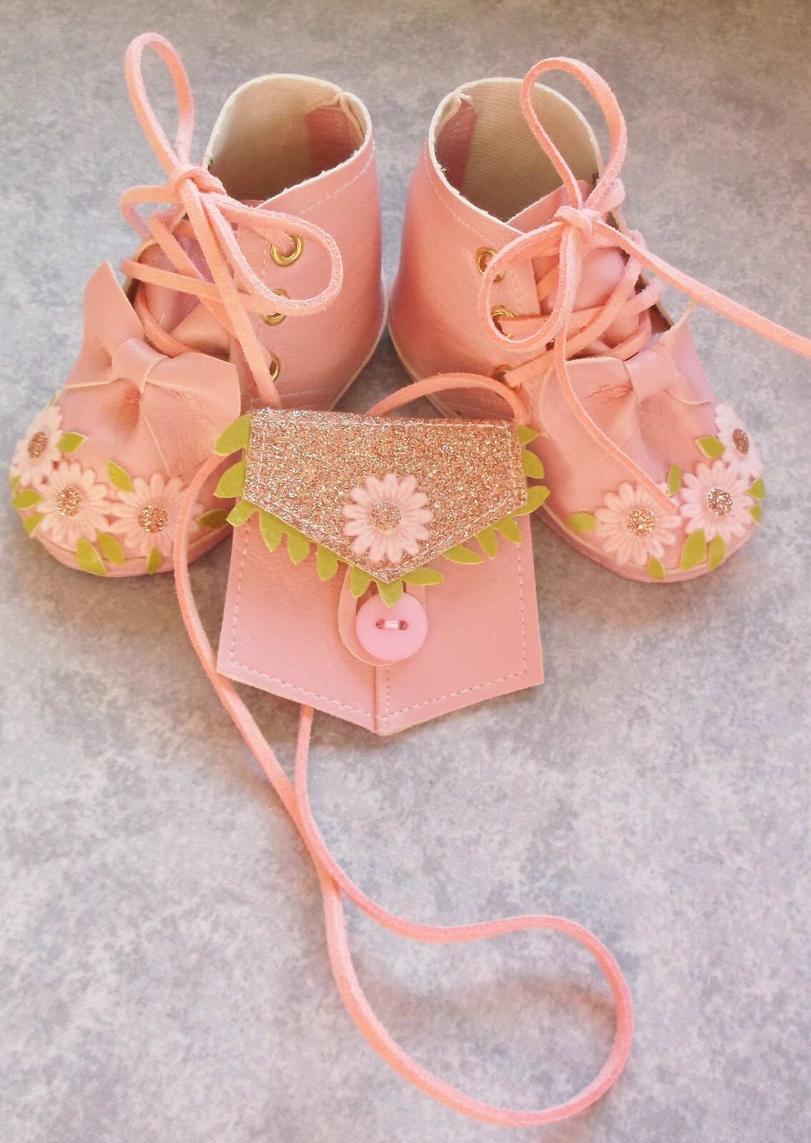 PINK BOOTS & MATCHING BAG FOR 22" ZWERGNASE DOLL のeBay公認海外通販｜セカイモン