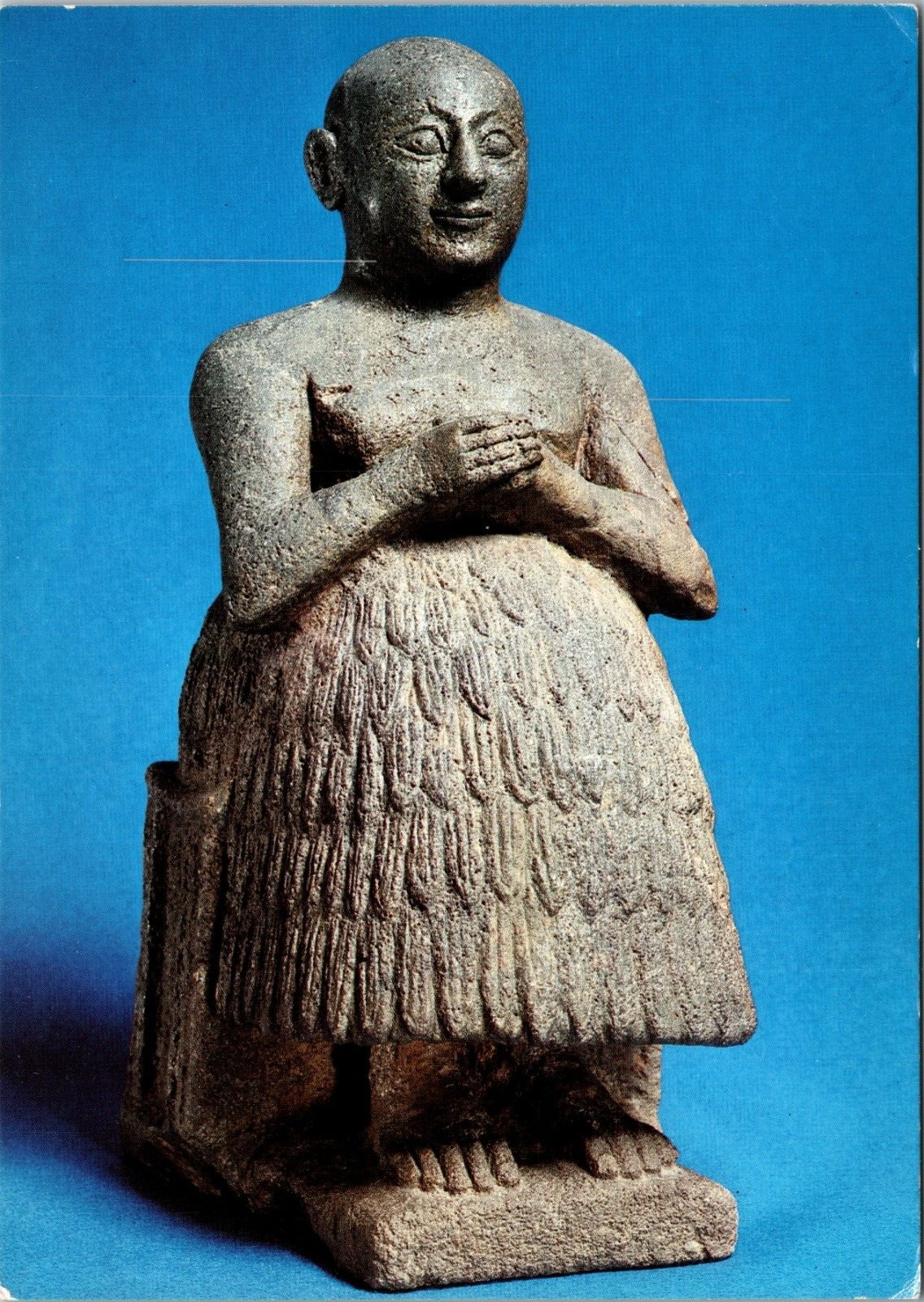 Statue of Scribe Dudu, basalt Sumerian art POSTCARD