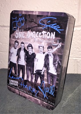 Make Up by One Direction in a Collectors' Tin >LIMITED EDITION >Choice >NEW!   