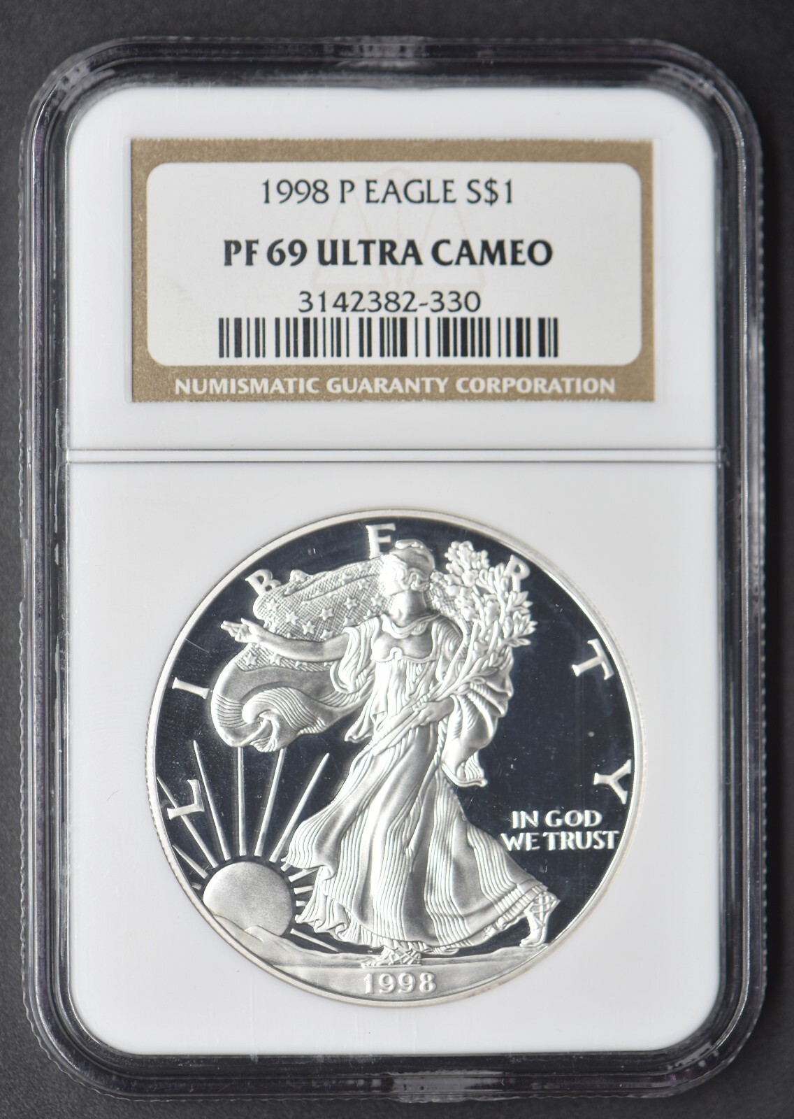 ★値下げ中【PF69 ULTRA CAMEO】シルバーイーグル銀貨 【NGC】 ☆値下げ中【PF69 ULTRA CAMEO】シルバーイーグル銀貨 【NGC】 貨幣