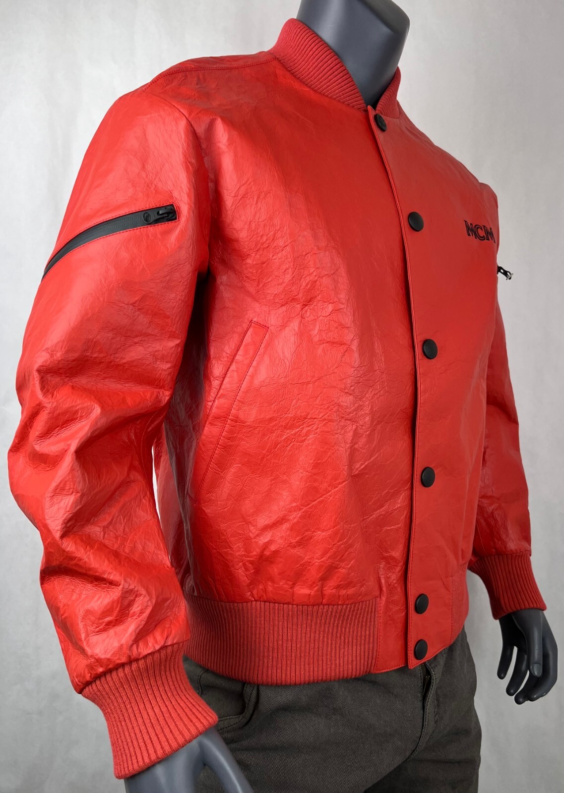 Pre-owned Mcm $2370  Men's Red Leather Button Up Bomber Jacket With Black Logo Mhj9amv19re0