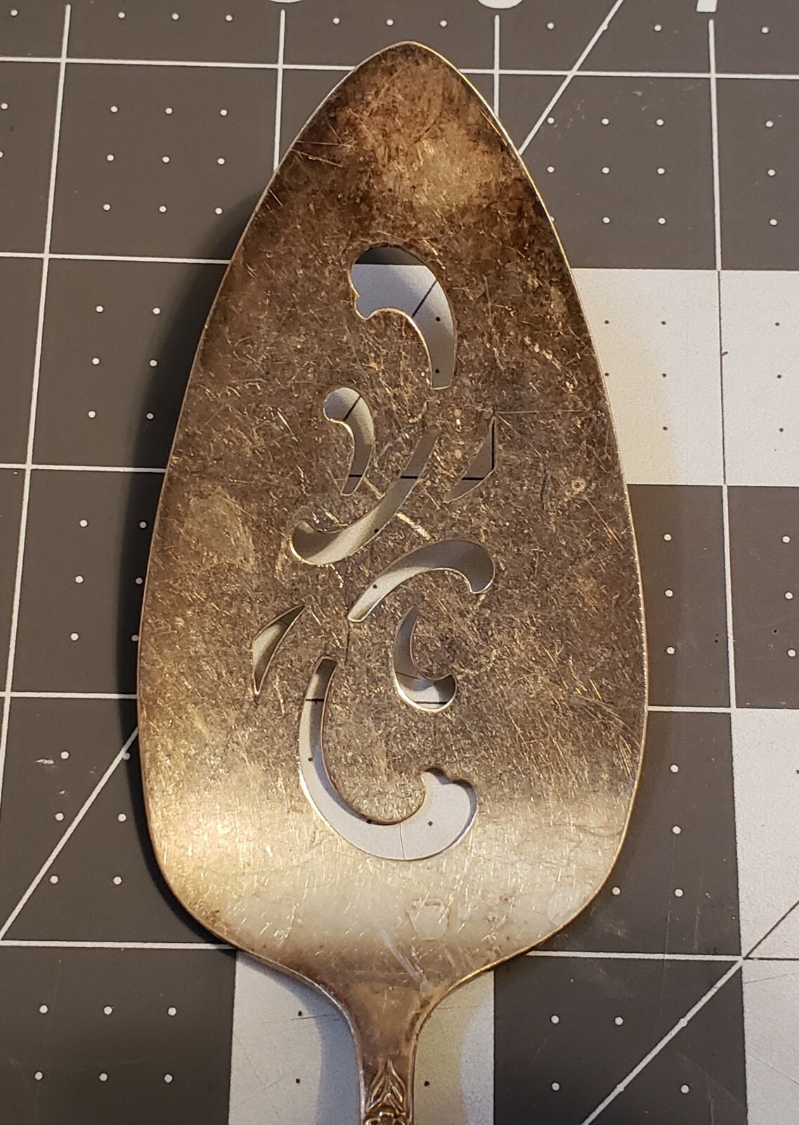 Vintage W.M Rogers Pie Cake Server Flatware Silverware Kitchen Utensil