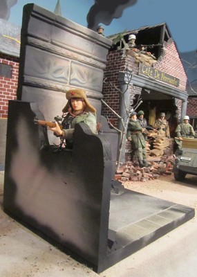 1/6th Scale WWII Diorama Set Destroyed Building #3