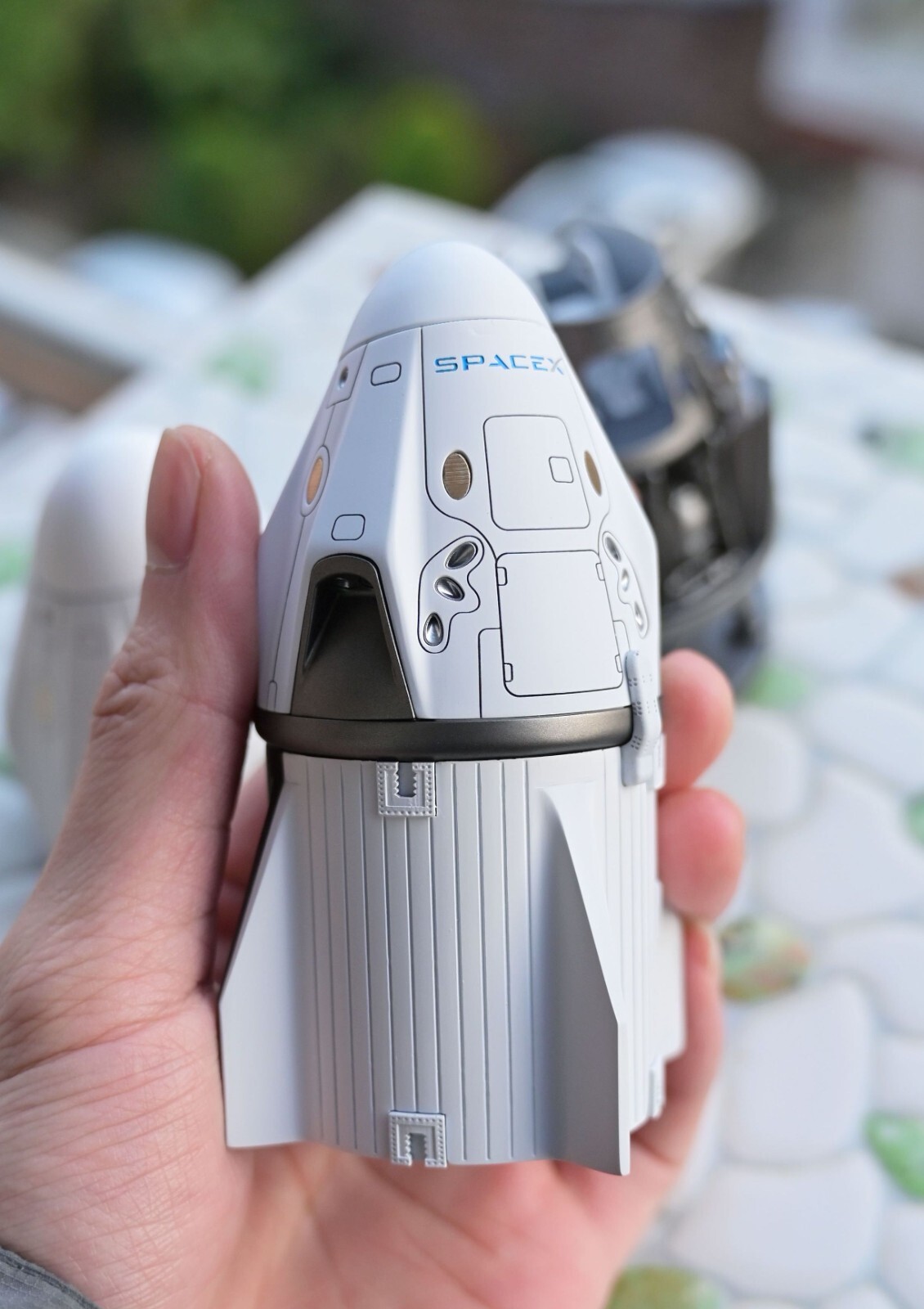 SF・ファンタジー・ホラー SpaceX Dragon Scale Model SPACEX DRAGON SCALE MODEL – SpaceX Store