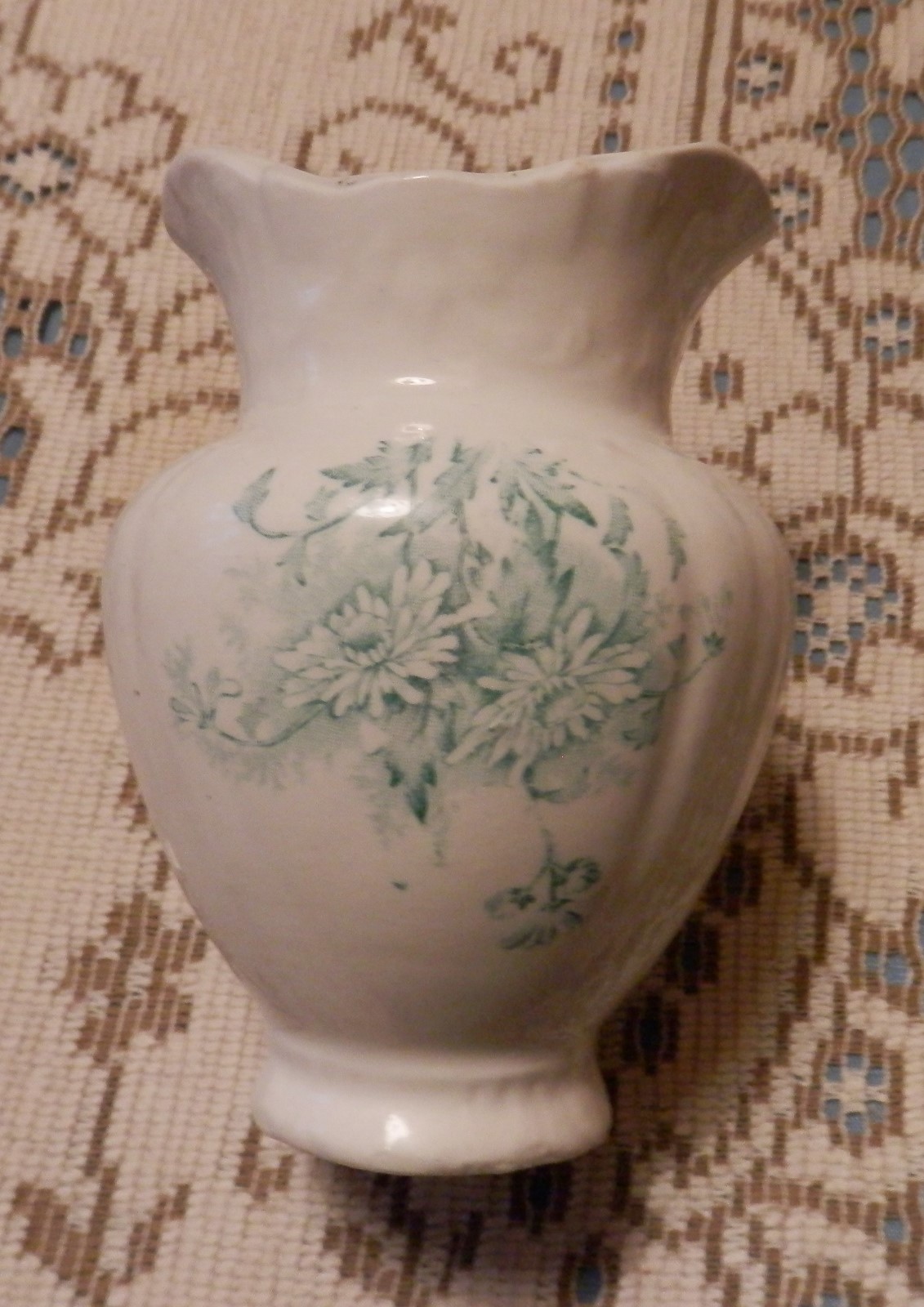 ANTIQUE CORNELL CHINA VICTORIAN BOWL AND PITCHER SET FLOWER OR TOOTHBRUSH HOLDER