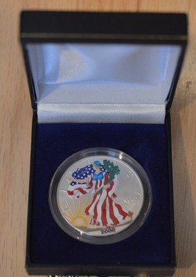2000 - Silver Eagle - Fully Colorized - Uncirculated - Box and COA- rare date