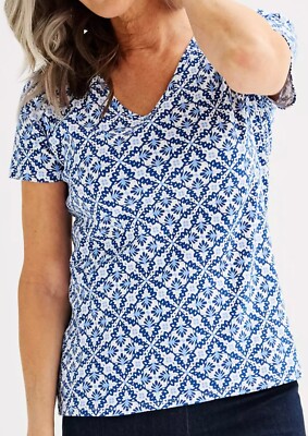 Croft & Barrow Women's V- Neck Tee Shirt Top Sz XXL - Blue Floral Geo - New