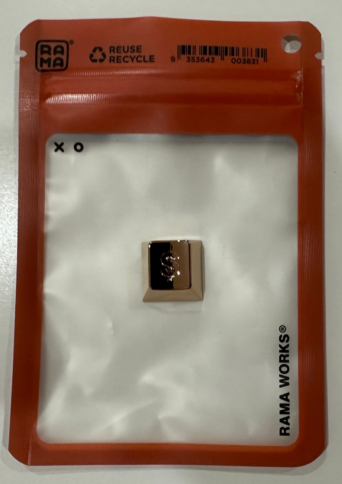 RAMA WORKS x GMK Trüffelschwein Money Keycap