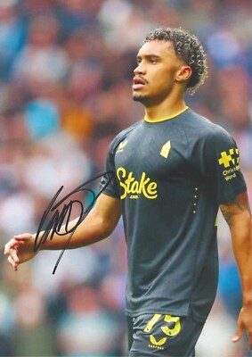 Roman Dixon Everton Hand Signed A4 Photo (1)