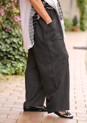 PRISA PRISA - BALLONIGE LAGENLOOK HOSE GR 42 44 46 48 50 - SCHWARZ STREIFEN