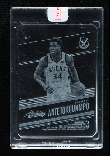 2018-19 Panini Absolute Memorabilia - Giannis Antetokounmpo #14
