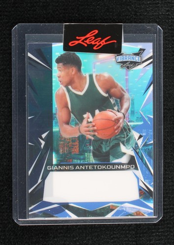 BAS/BGS 10 Auto Giannis Antetokounmpo GREEK FREAK