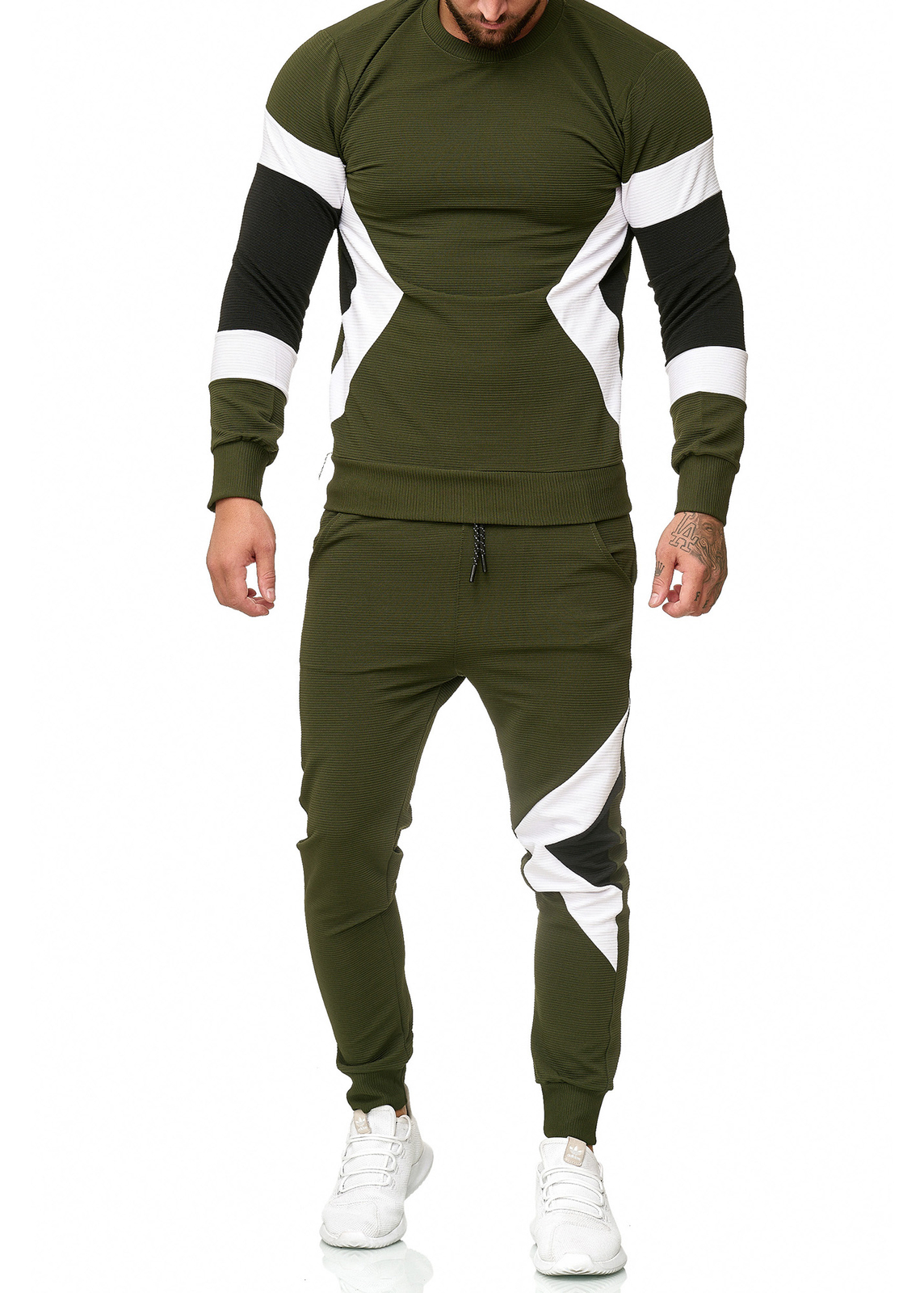 Tracksuit адидас хаки