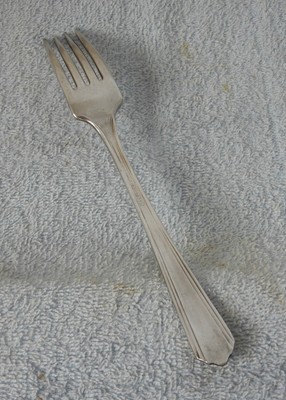 Rogers Oneida Silverplate 1930 Tempo Stoneleigh Dinner Fork