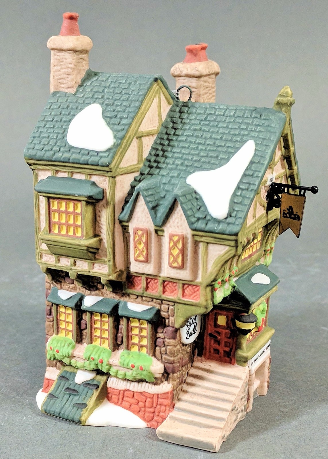 Dept 56 Charles Dickens Heritage - The Pied Bull Inn 1996 Collector Ornament