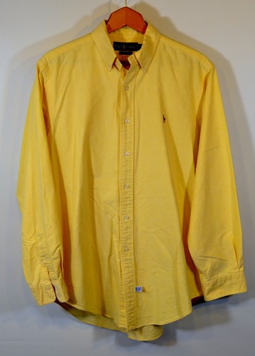 Men's Classic Fit Long Sleeve Wrinkle Resistant Button Down