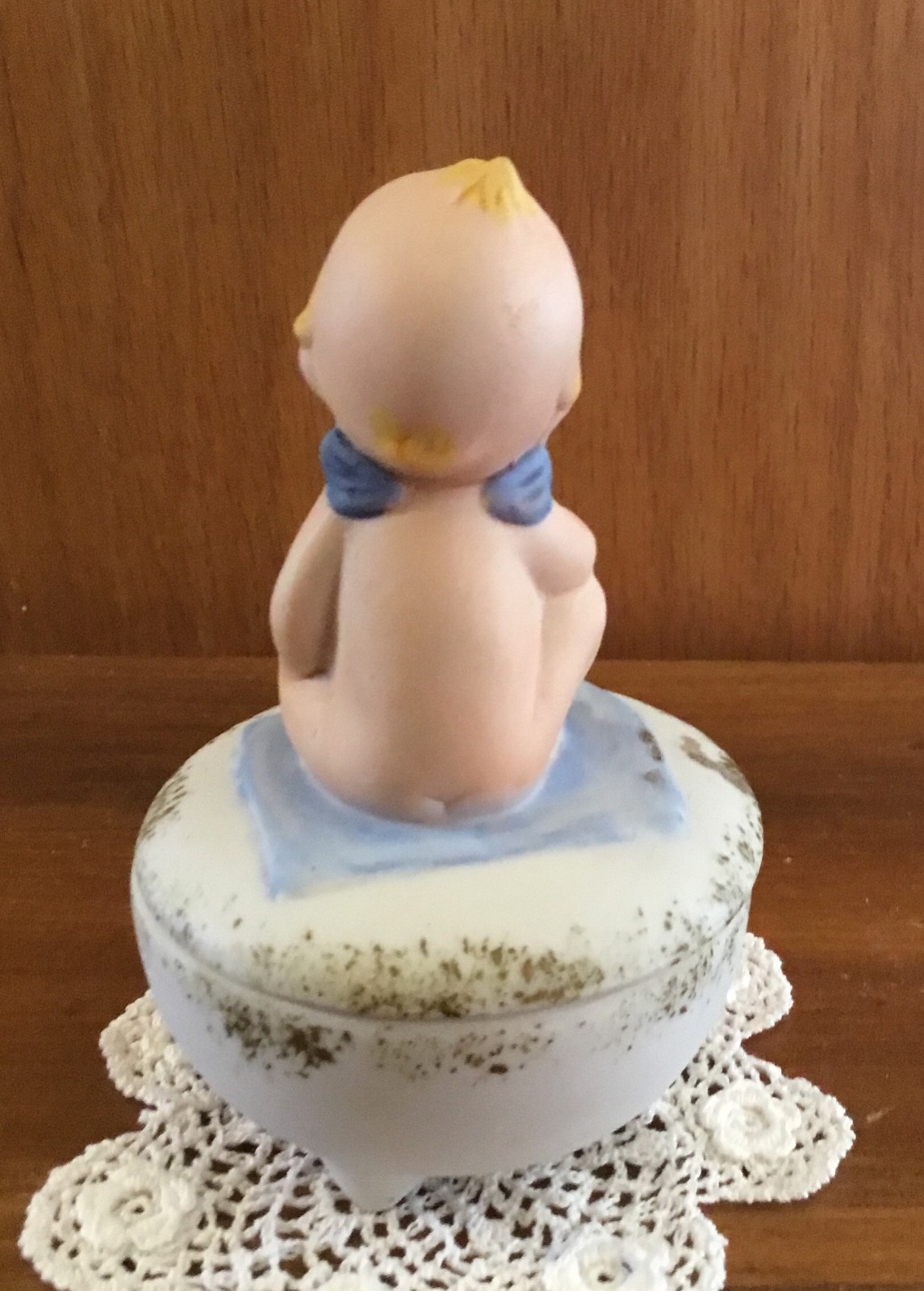 Vintage Lefton Hand Painted Porcelain Kewpie On Blue Blanket Trinket Box