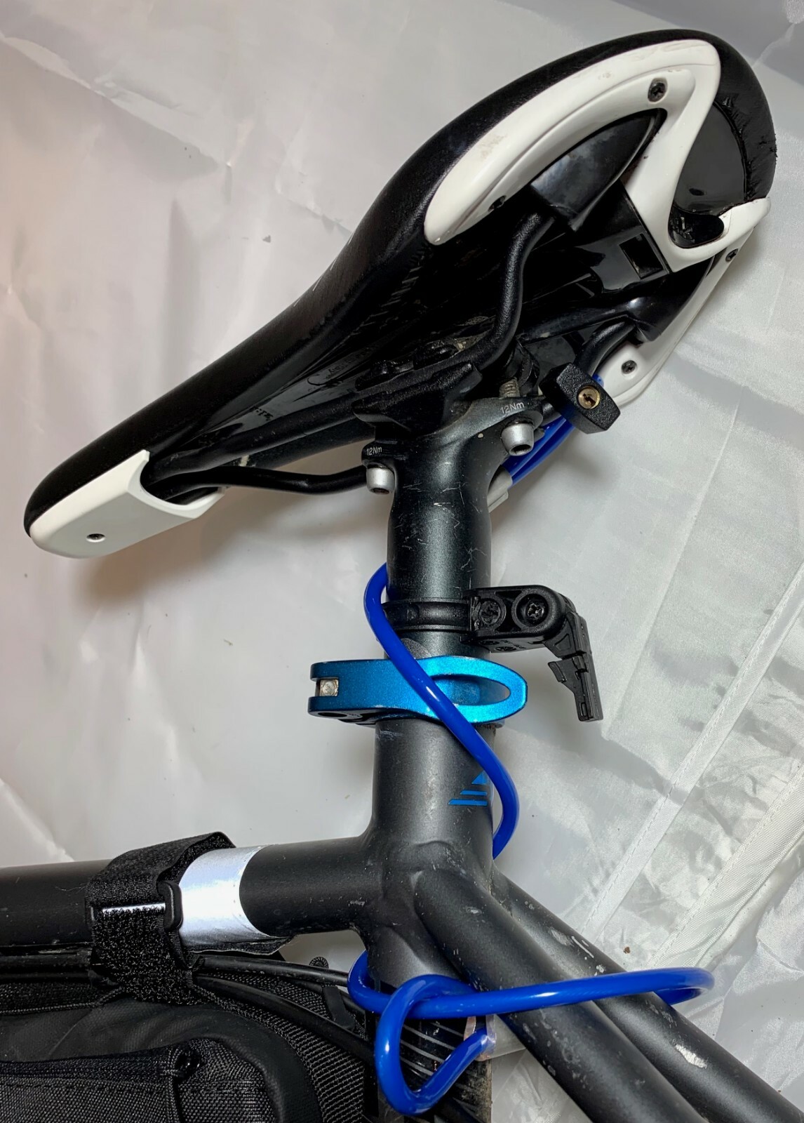 Sattelschloß für BULLS MTB Fahrradsattel Mountainbike Fahrrad NEU Sattel Schloß