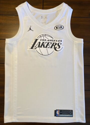2018 NBA All Star Jordan Kobe Bryant Swingman Jersey Size Large for Sale in Palmdale, CA - OfferUp