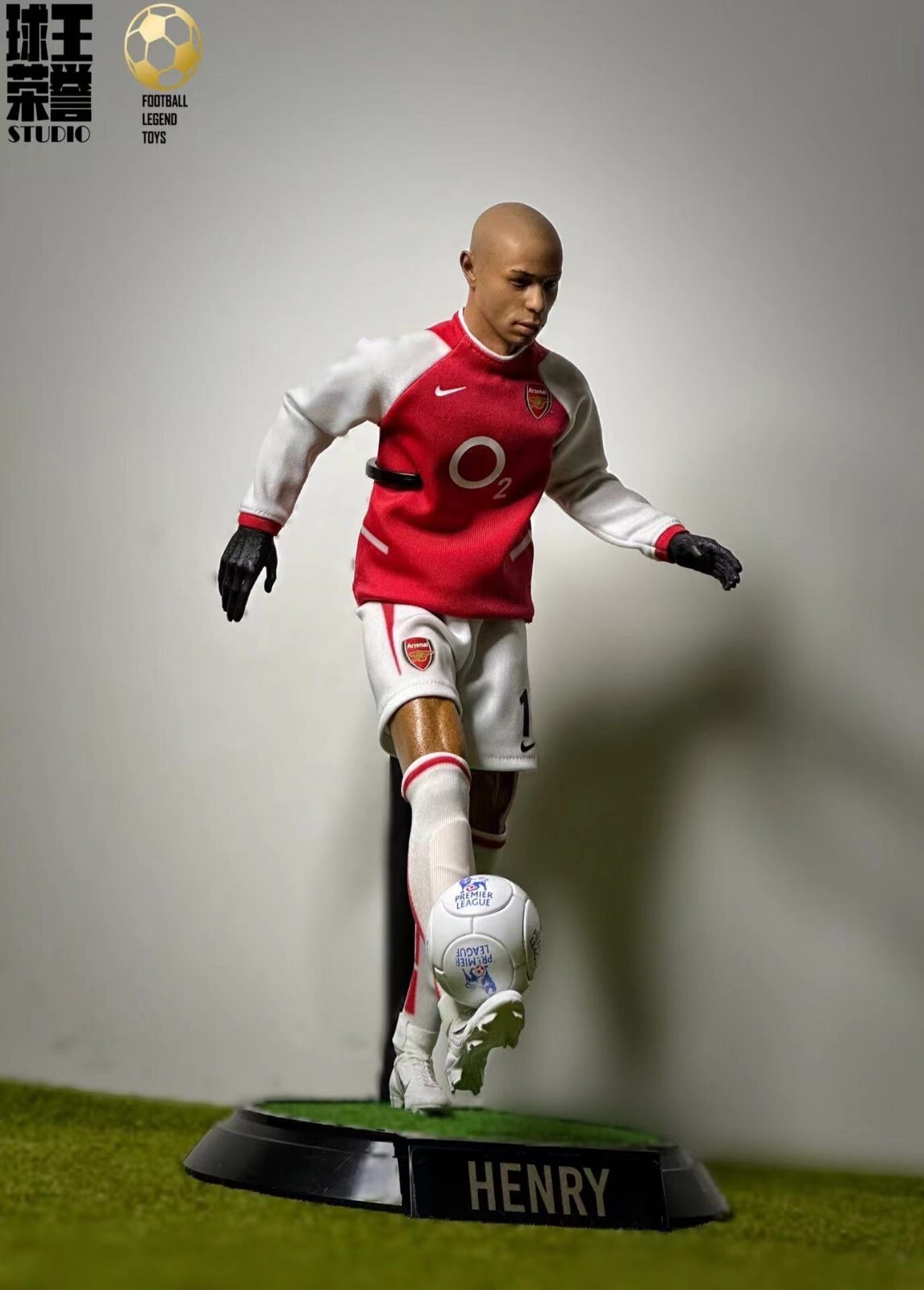 custom 1/6 scale Thierry Henryl Male Model for 12'' Action