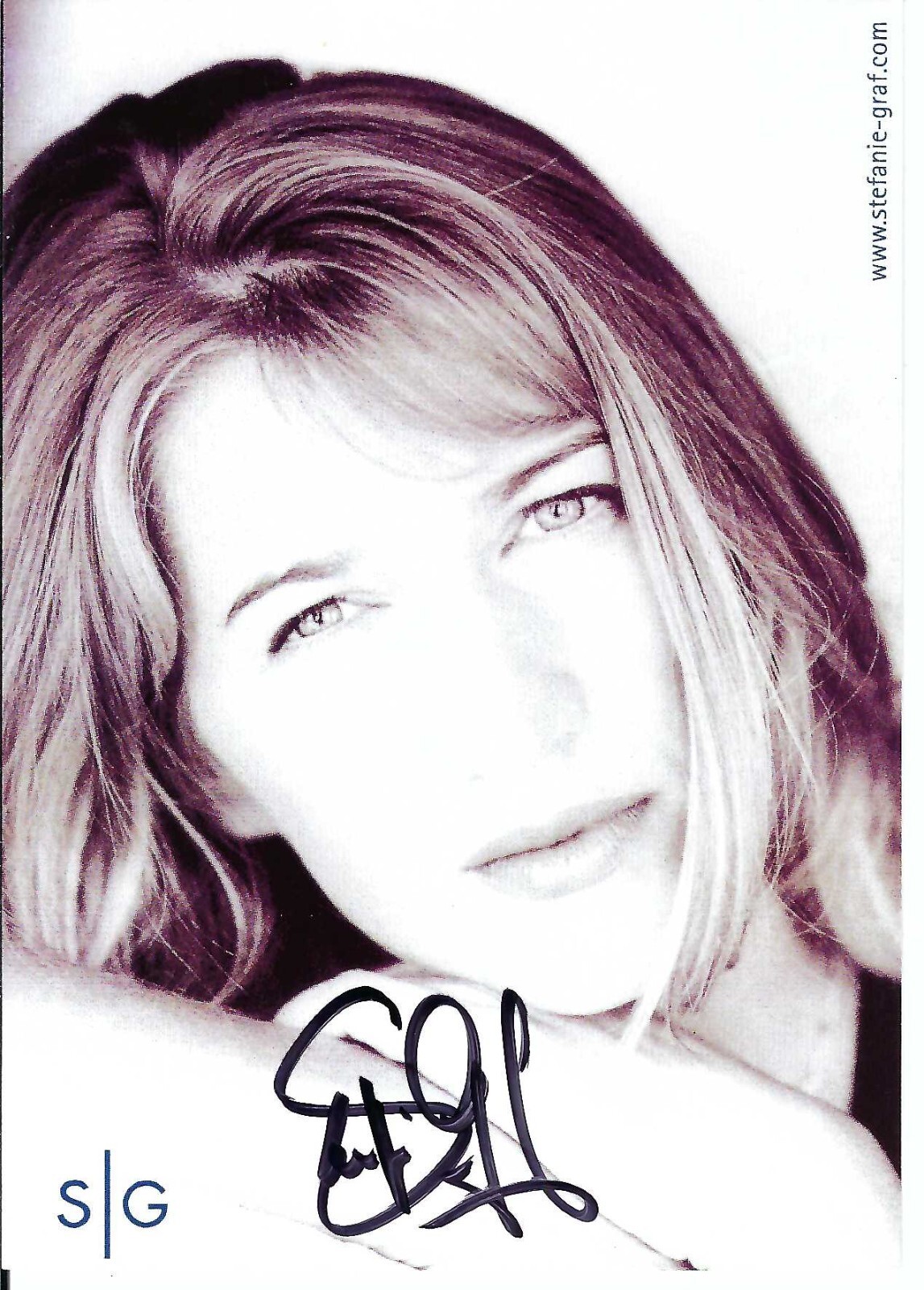 シュテフィ・グラフ 直筆サイン入り写真…Steffi Graf シュテフィ・グラフ自筆サイン入写真（2） Steffi Graf