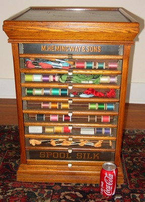 13 Vintage Wooden and Plastic Thread Spools ~ Home Decoration ~ Photo Prop ~ Crafts ~ Vintage Wooden Sewing Thread