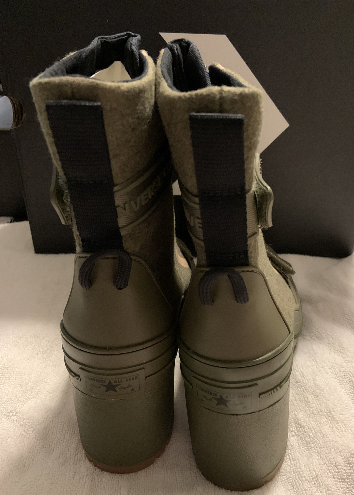 chuck taylor boots gr82