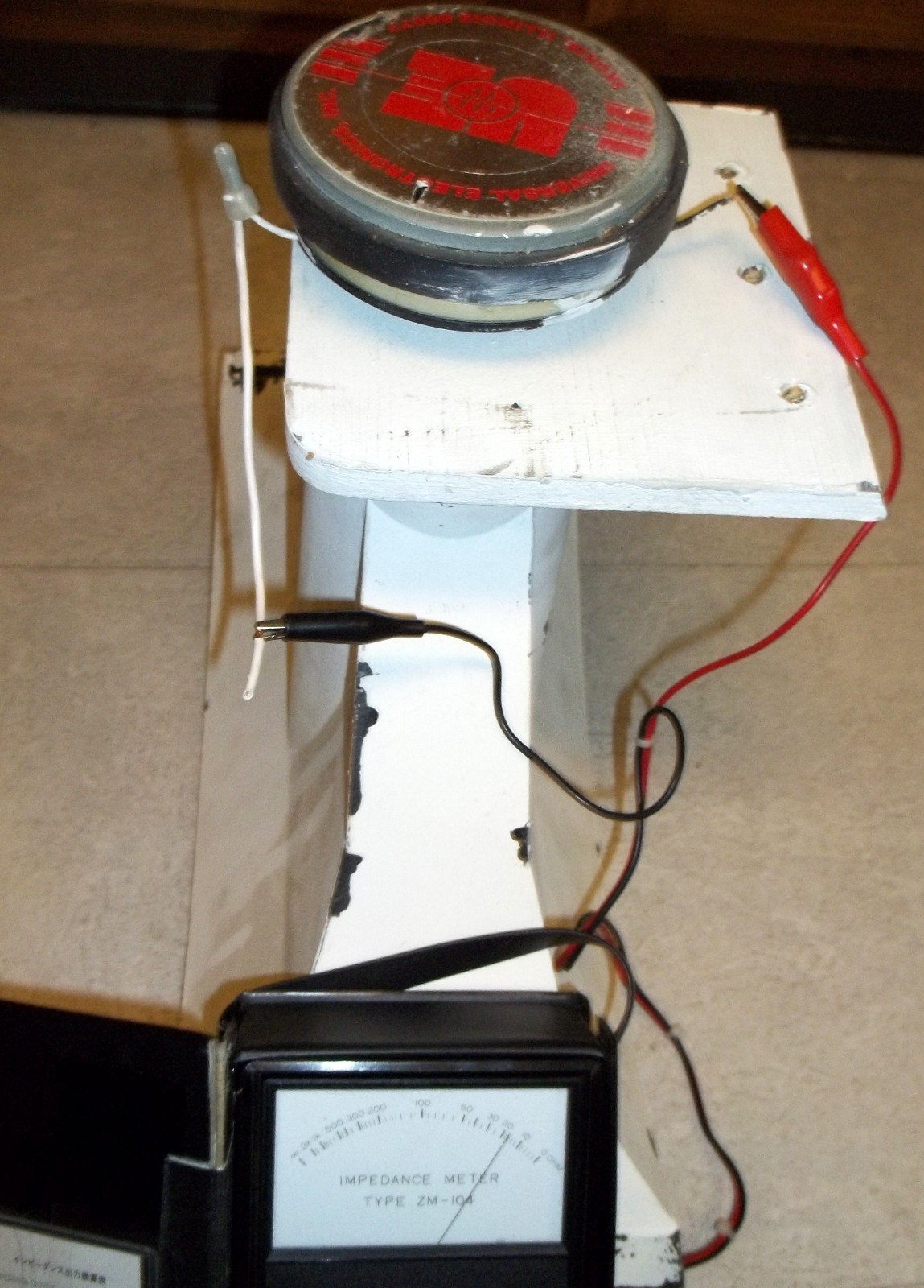 VINTAGE COMPOSITE HORN WITH UNIVERSAL ELECTRONICS SKOKIE ILL. 16 OHMS APPOX 1959