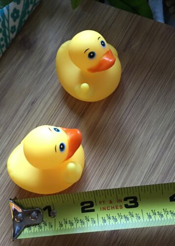 Lot of 2:Middle Finger~Ducks Flipping The Bird~Naughty Dashboard Rubber Bath Toy