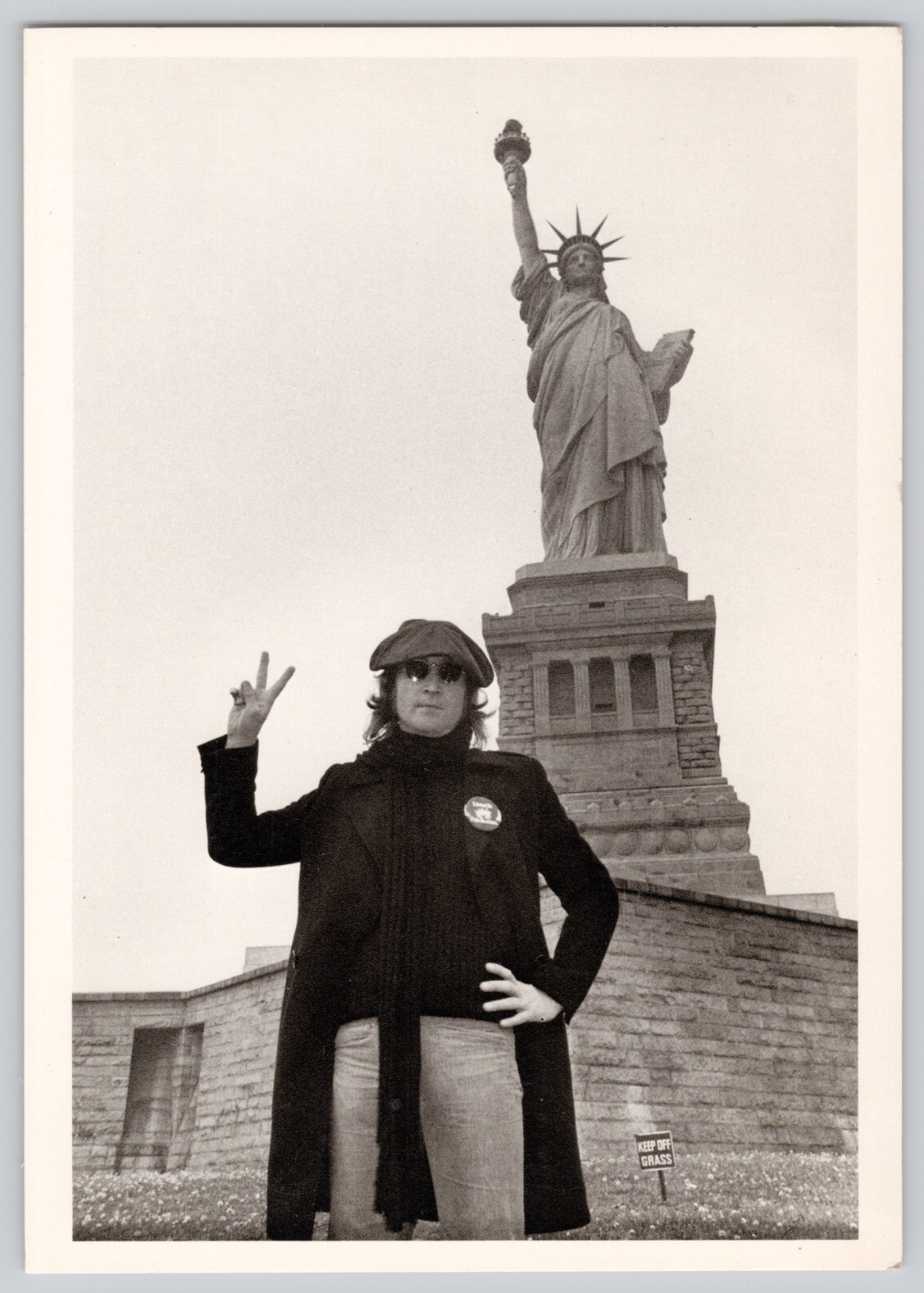 大感謝祭 John Lennon サイン入りポスターカード G1I22425si $_57.JPG?set_id=880000500F