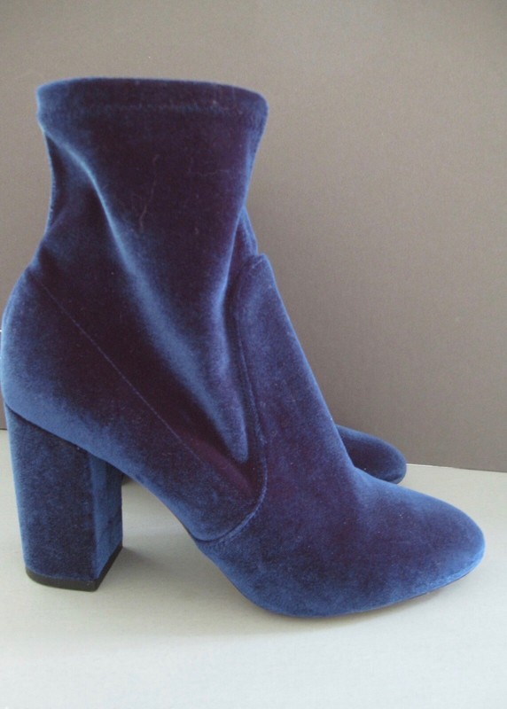 blue velvet boots