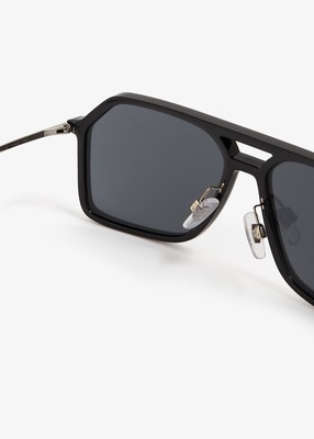 Pre-owned Dolce & Gabbana 0dg6196-501/6g Black Gunmetal Sunglasses In Gray