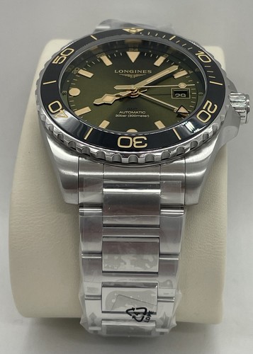 Pre-owned Longines Hydroconquest Gmt Green Dial Steel 41 Mm Men's Watch L3.790.4.06.6