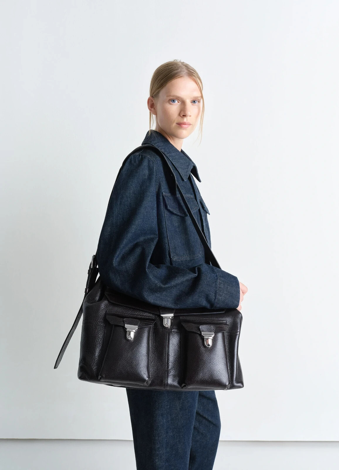 【LEMAIRE】Weekend ギアバック ラージサイズ LEMAIRE - 最終セール正規品LEMAIRE weekend gear bagショルダー
