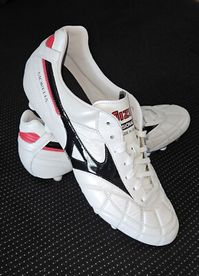 Mizuno Morelia 2 Japan soccer cleats shoes boots, M8 cross stitch, size 9.5 US