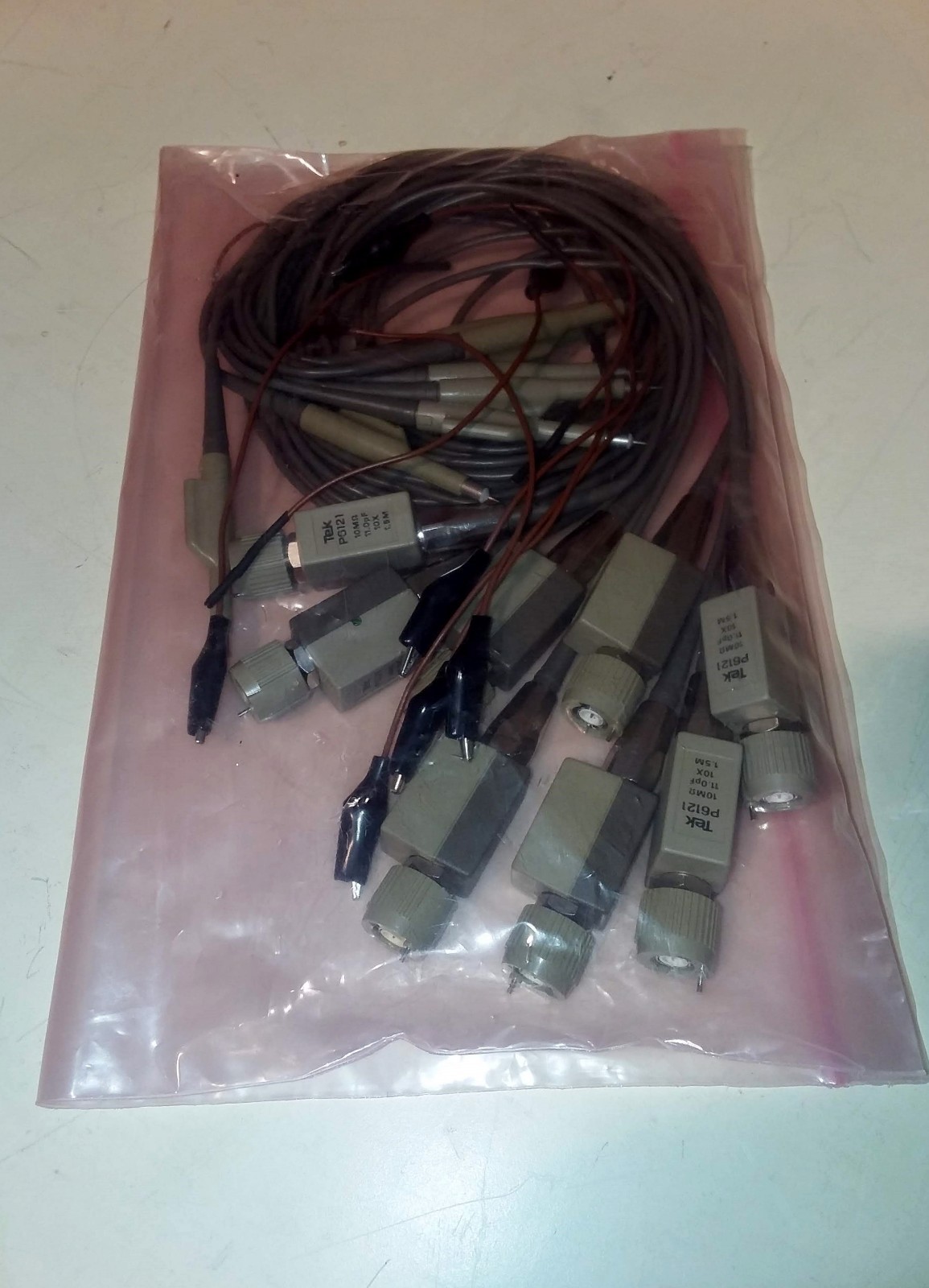 2 Lot TEKTRONIX P6121 Passive 10X 100 MHz 1.5M Probes *INSTRUCTORS FREE*