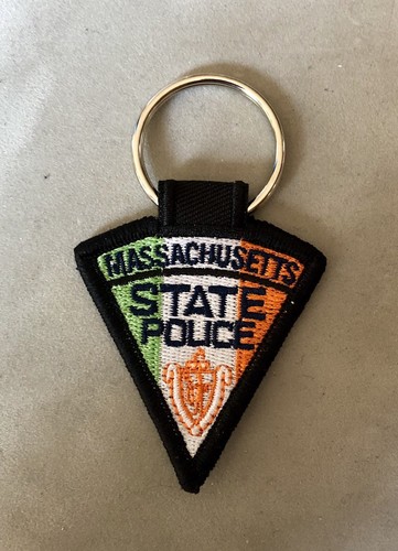 MASSACHUSETTS STATE POLICE IRISH FLAG KEYCHAIN MA MASS