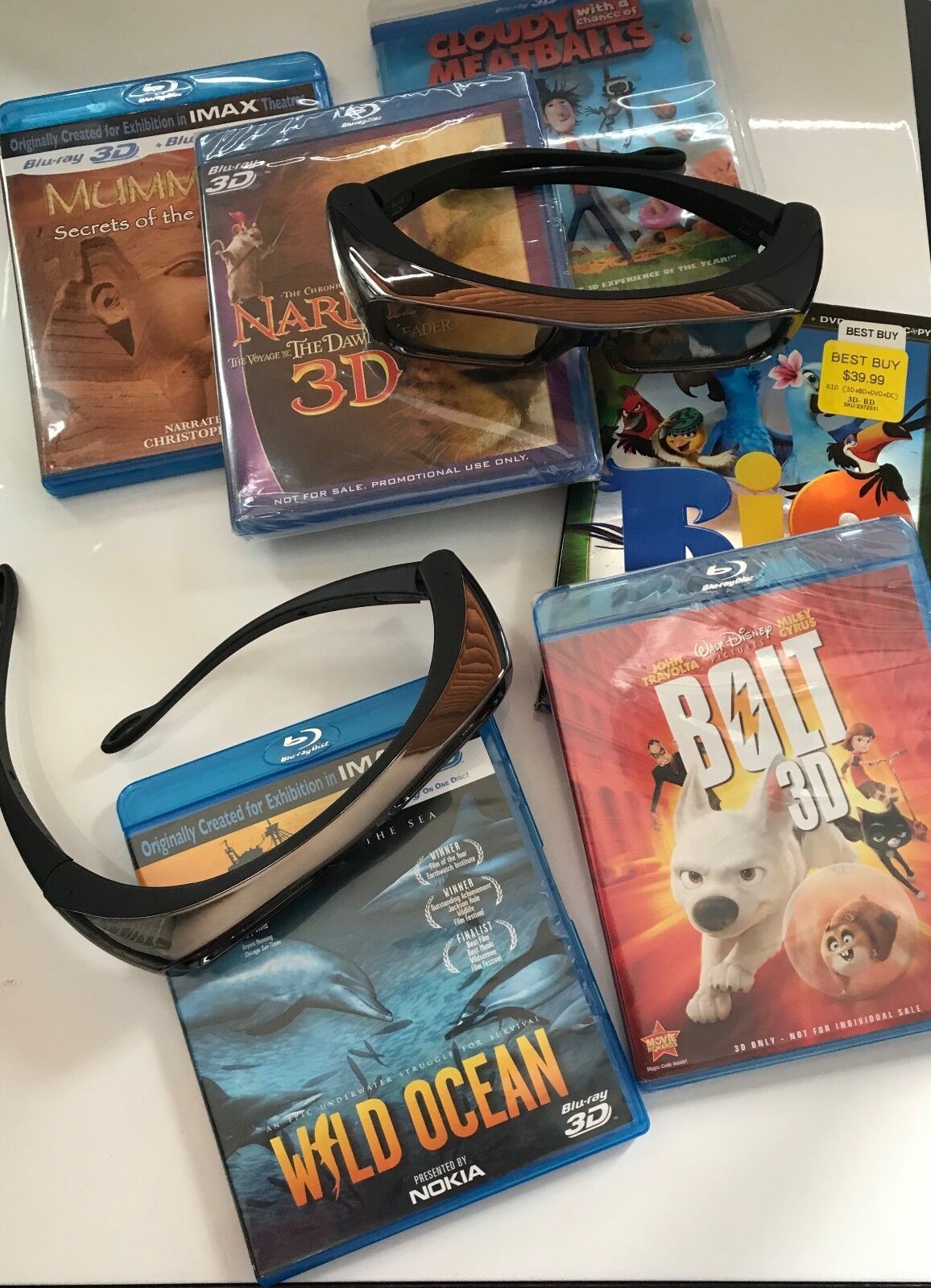 3D Set including Two 3D Glasses, Six 3D Blue Ray Movie 3D Set including Two 3D Glasses, Six 3D Blue Ray Movie