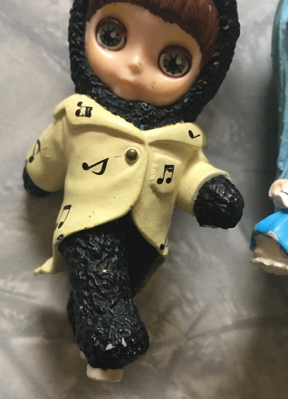 Lot of 2 2006 Blythe Belle figures Alice in Wonderland Black Bunny Japan Takara